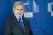 Johannes Hahn, EC